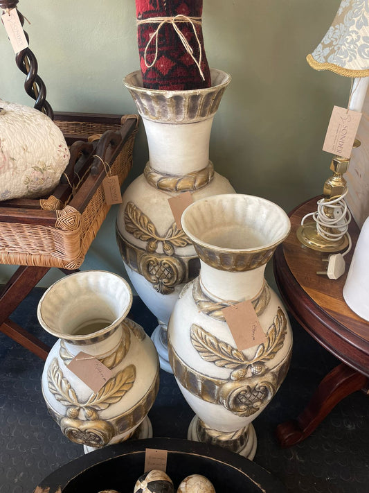 ceramic stand pots